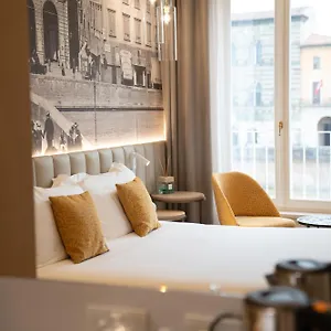 https://anna-teresa-luxury.it-tuscanyhotel.com